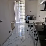 Thomas's نابولي